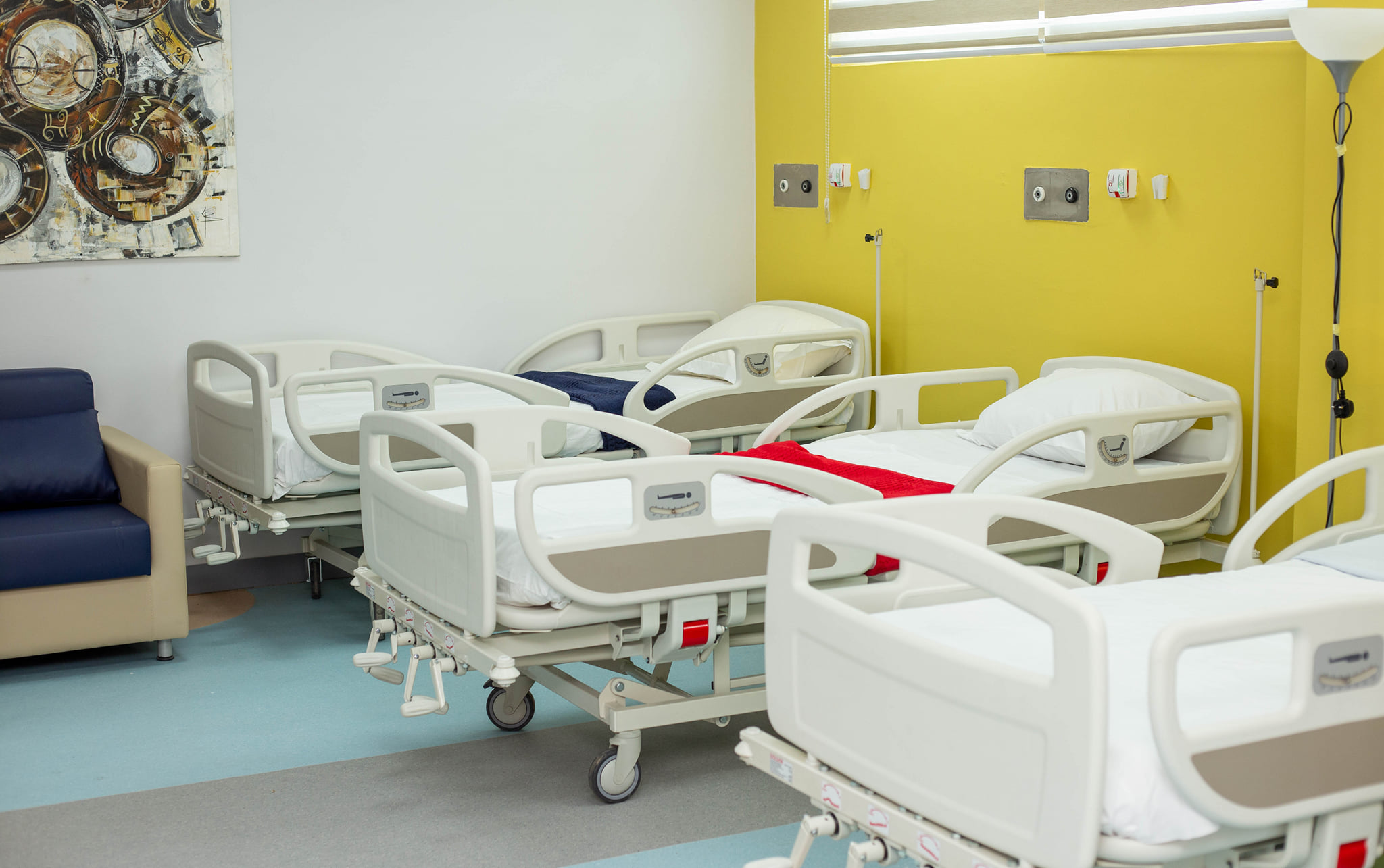 hospital image 3: AccraMedical-4